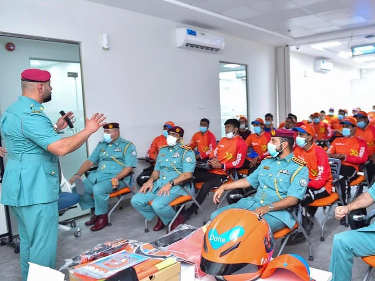 shj-police-talabat-awareness-lecture-1655897143373