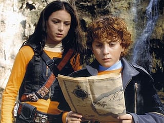 Gina Rodriguez, Zachary Levi in Netflix reboot of ‘Spy Kids’