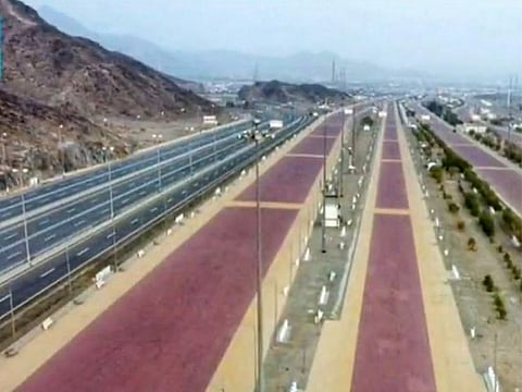 The walkway that will link Arafat area, where the annual pilgrimage climaxes, to Mina.