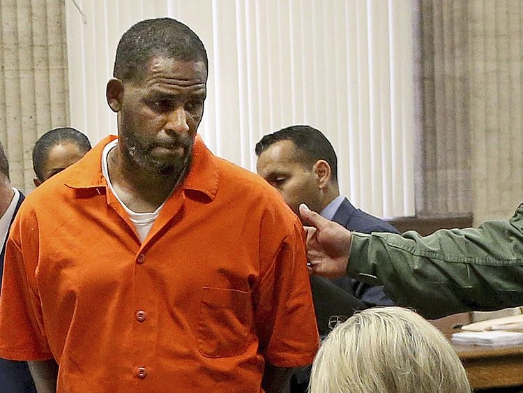 Copy of R_Kelly_28337.jpg-2bb43-1656588345217