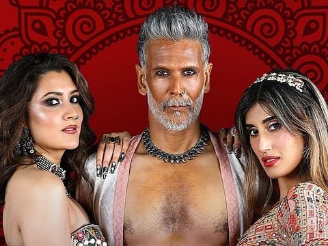 ‘Shringaar’ has been sung by Akasa and Aastha Gill and directed and choreographed by Punit J. Pathak.