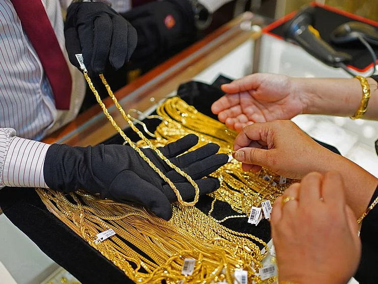 Stock Dubai Gold