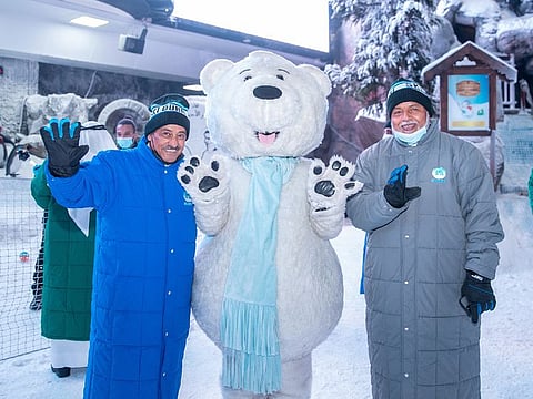 The initiative aims to build communication bridges among generations and encourage young people to benefit from the life experiences of senior citizens