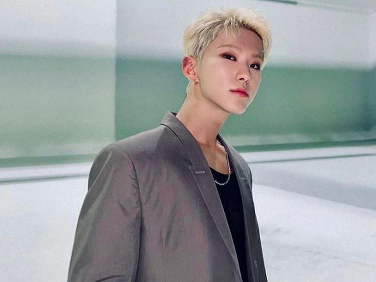 South Korean singer Hoshi