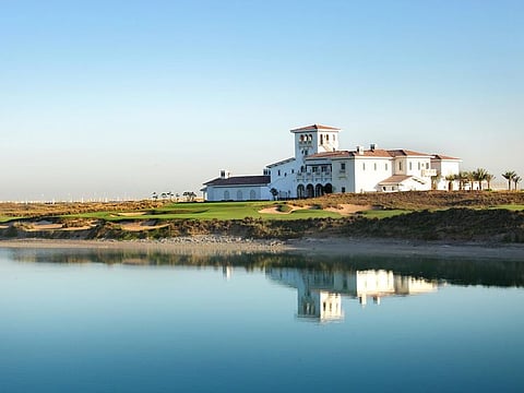 The Award winning Yas Links Abu Dhabi, to be presented with their Awards at the Asian Golf Awards later in 2022.