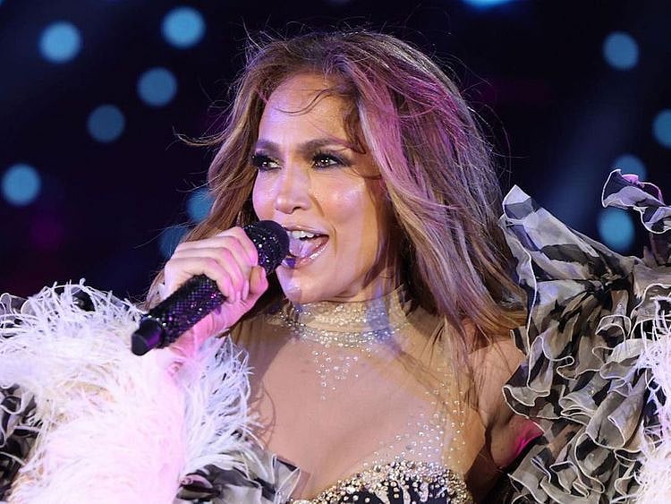 LuisaViaRoma-x-Unicef-1a