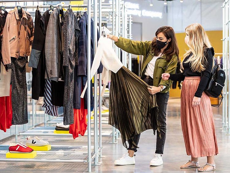 STOCK Dubai shopping sales and economy