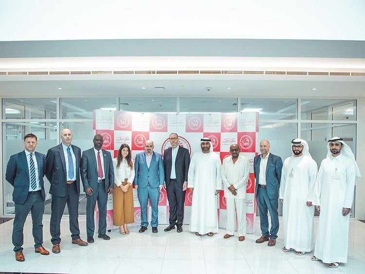 SIRA-and-British-Home-Office-representatives-during-the-visit-in-Dubai-1659785585192