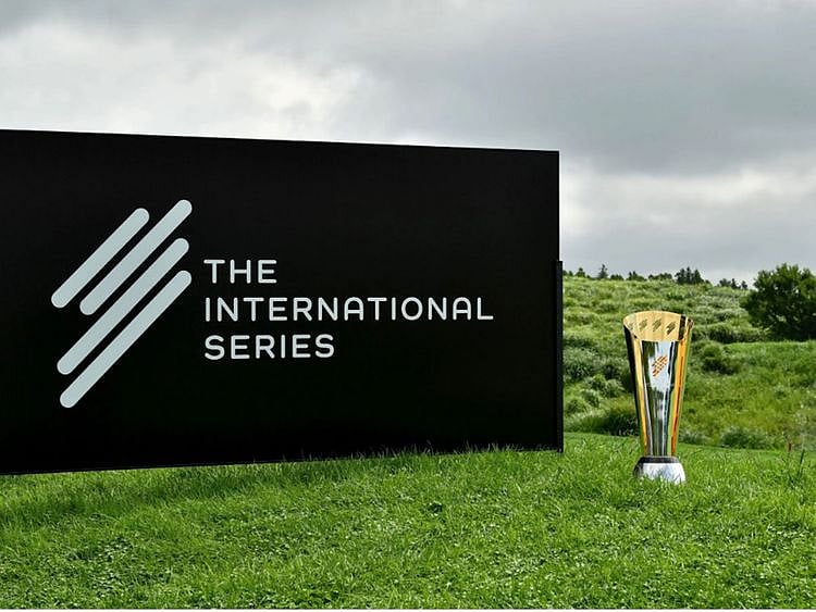 iNTERNATIONAL SERIES