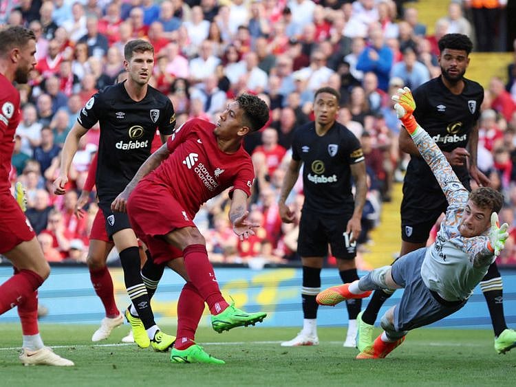 Copy of 2022-08-27T160636Z_230855134_UP1EI8R16PNK8_RTRMADP_3_SOCCER-ENGLAND-LIV-BOU-REPORT-1661623387945