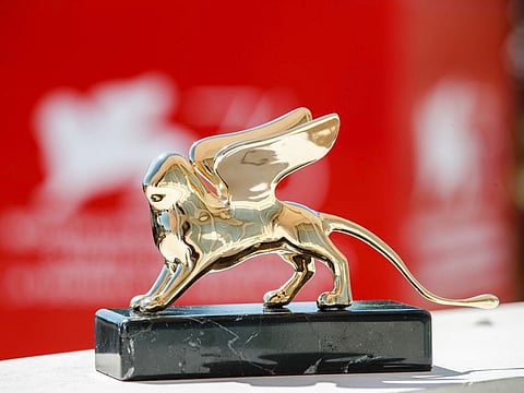 The Cartier Glory to the Filmmaker Award is dedicated to "a personality who has made an original contribution to the film industry”. 