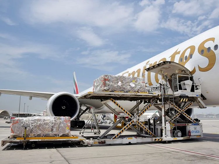 emirates-air-bridge-pakistan-1662136948758