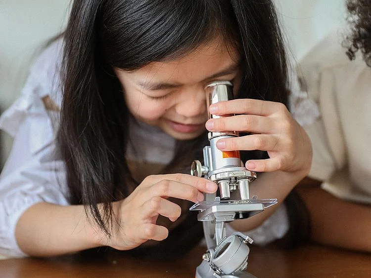 science career kid in lab