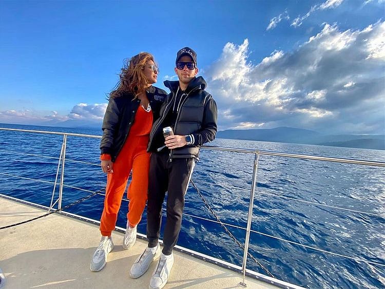 Priyanka Chopra and Nick Jonas