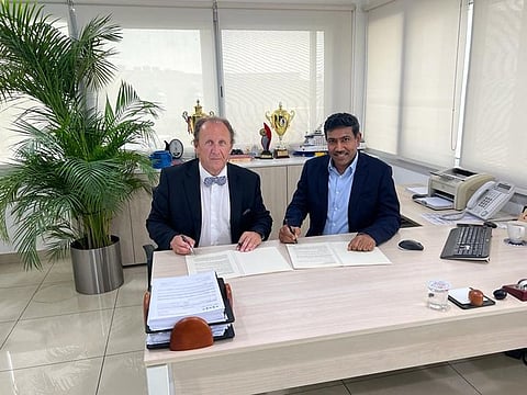 Left: Vincent Pirot, Director, Middle East, ABC Engines; Right: Anil Abraham, CEO, APT Global. 