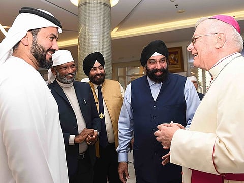 An interfaith gathering to say farewell to Bishop Paul Hinder and welcome his successor, Bishop Paolo Martinelli as the new Apostolic Vicar of Southern Arabia, was held at Guru Nanak Darbar Gurudwara in Jebel Ali on Thursday