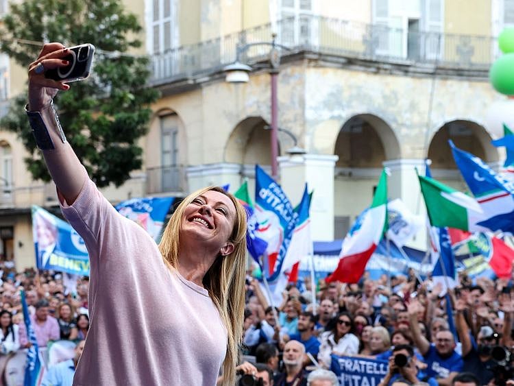 italypoll-1663932188996