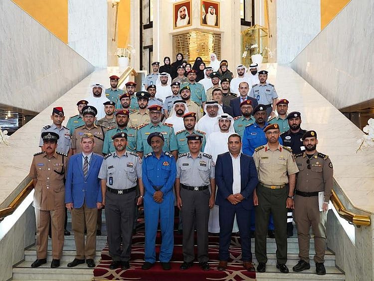 abu-dhabi-police-organise-course-on-disaster-victim-ID-1664381144128