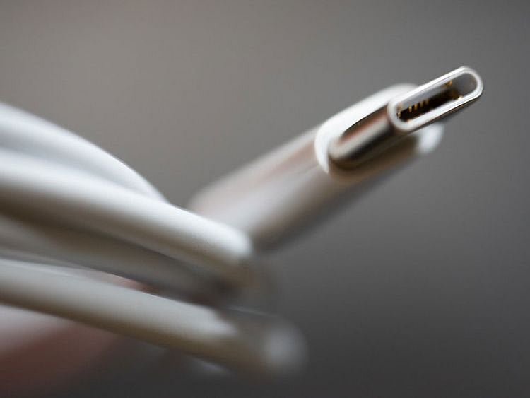 USB C charger