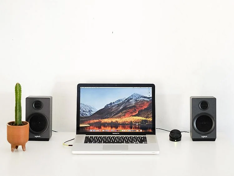 speakers