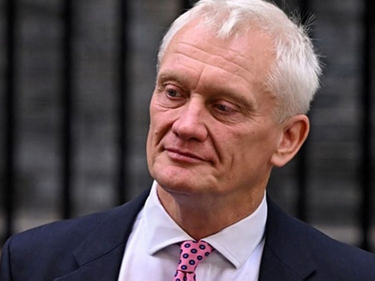 The last thing you want to do is tell someone to switch things off for the national need when it makes no difference to the national (energy) security position, Stuart said.