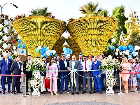 Visitors to the world’s largest natural flower garden will enjoy unique floral and water-themed attractions this year.