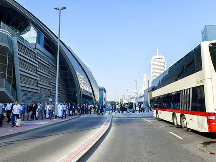 20221013 dubai metro