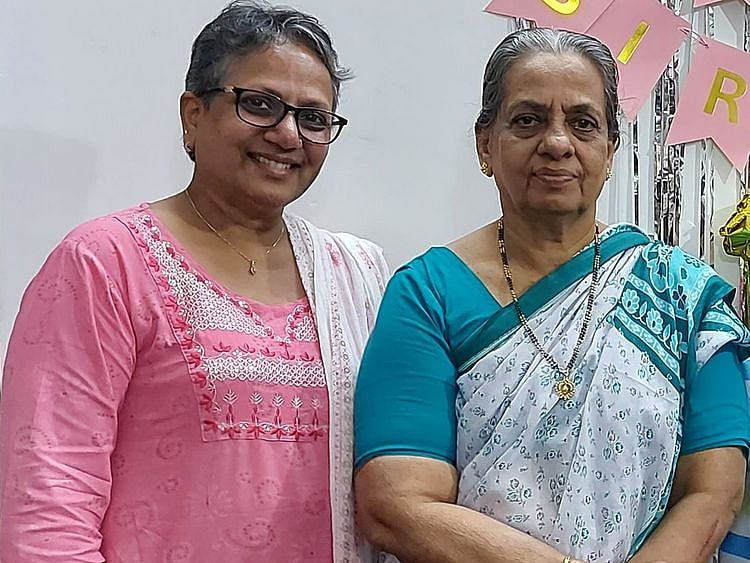 Shabnam_Masood_with_her_mother_(right)-1666156307190