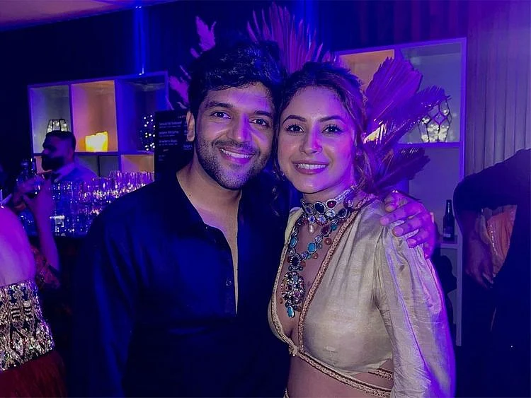 Guru Randhawa and Shehnaaz Gill 