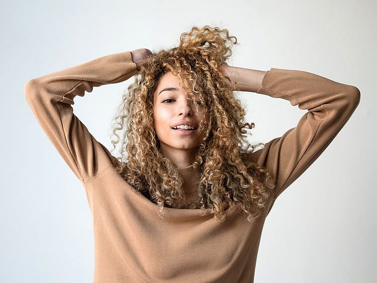 curly hair