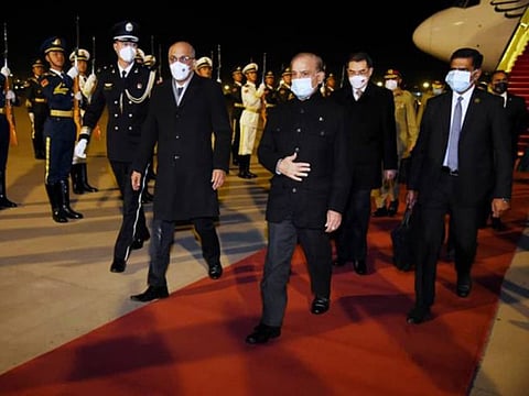  Sharif arrived in Beijing to a red carpet welcome.
