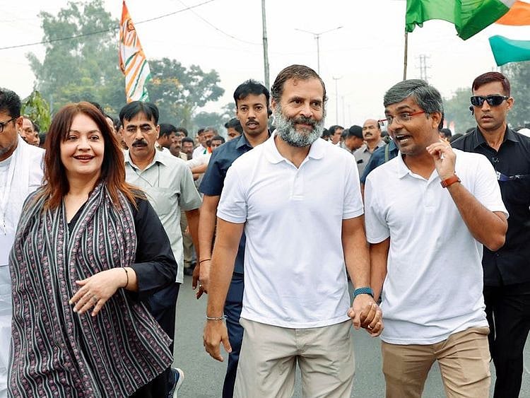 Congress leader Rahul Gandhi accompanied by filmmaker Pooja Bhatt and padyatris during party's Bharat Jodo Yatra, in Hyderabad on Wednesday.