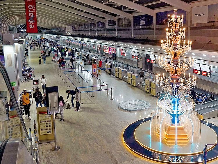 STOCK Mumbai airport