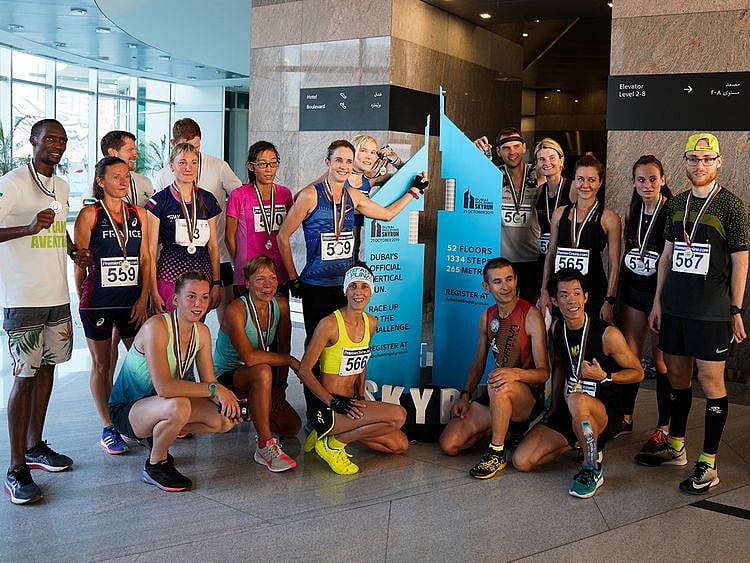 01_Dubai_Holding_-_Dubai_Holding_SkyRun-1667655543804