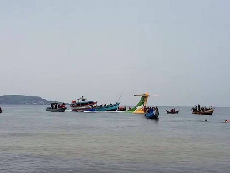 20221106 plane crash