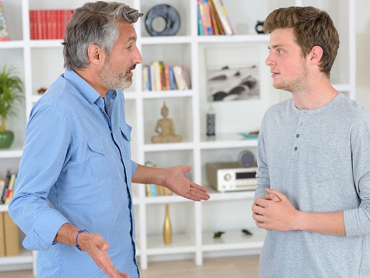 shutterstock_PARENT TEEN-1667797251949