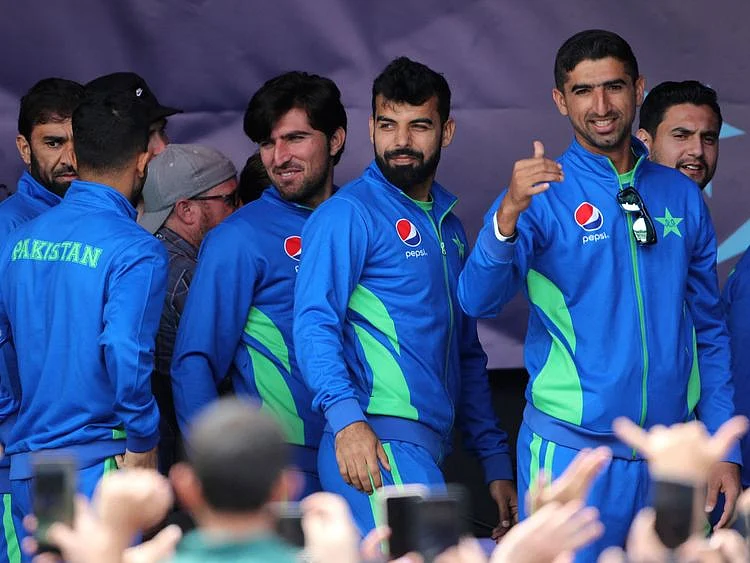 SPO_221112 PAKISTAN FANS-1668261264000