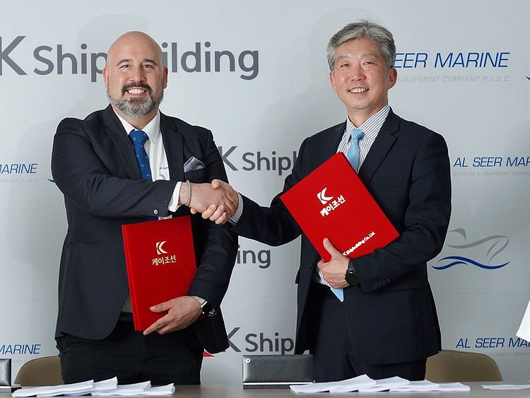 Stock-Alvarado-of-Al-Seer-Marine-and-CEO-Jang-Yoon-keun