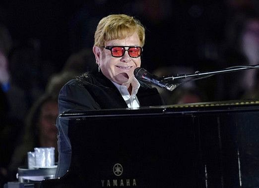 Elton John-1668586639010