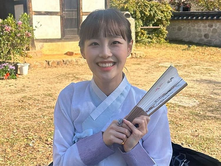 K-pop star Chuu