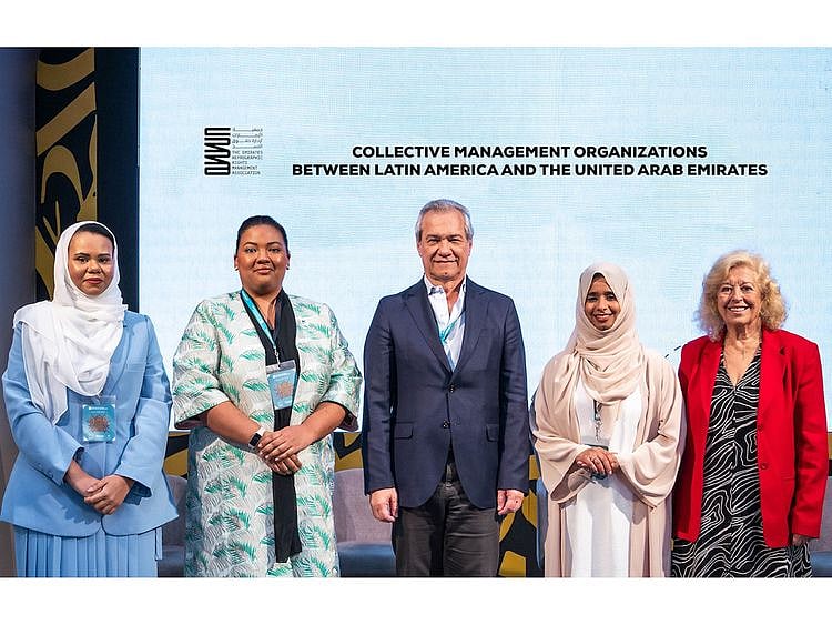 Dr-Alyazia-Khalifa,-President,-Board-of-Directors-of-ERRA,-Dr-Afra-Atiq,-Vice-President,-ERRA,-and-Vice-president--CADRA-Ana-Maria-Cabinillas,-from-Argentina-and-the-writer-Saleha-Obaid,-board-member-ERRA-1669976596341