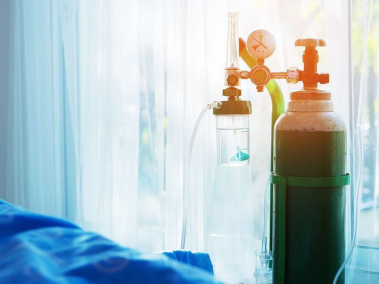 Noise annoyance: Woman turns off patient’s oxygen