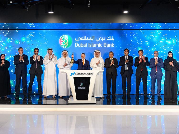 Dubai Islamic Bank bell
