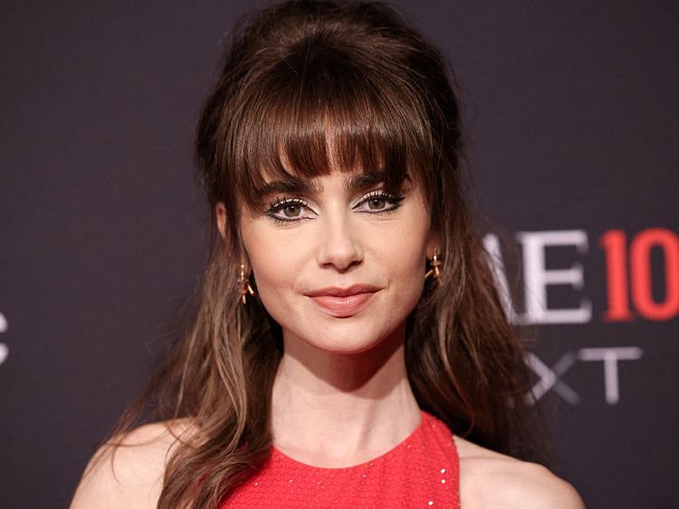 Emily in Paris-1670325632062