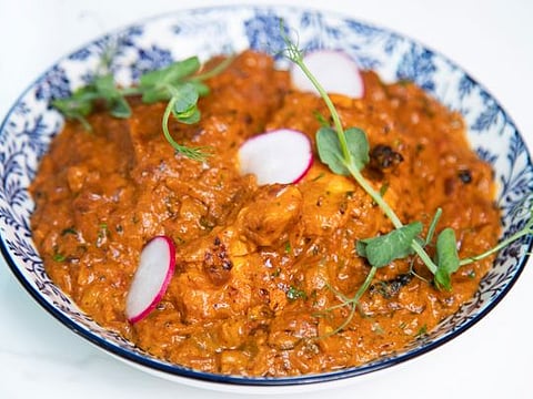 How to make Chicken Tikka curry