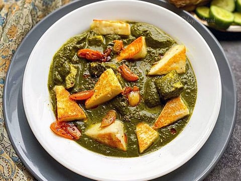 Lahsuni Saag Paneer