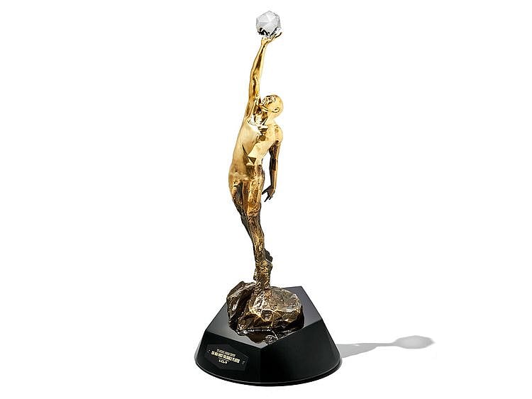 20221214 mvp trophy