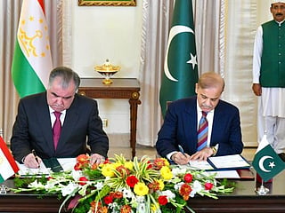 Pakistan and Tajikistan agree to develop energy and corridors