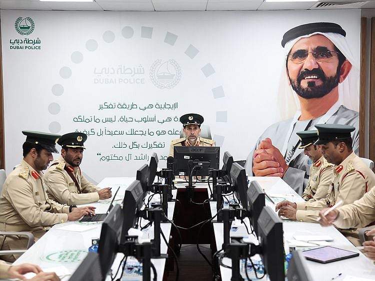 dubai-police-traffic-campaign-meeting-1671957192321