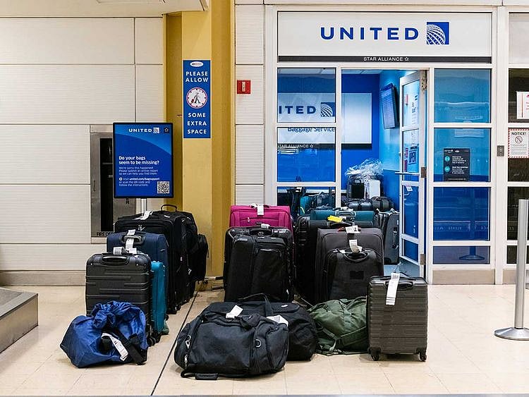 Air carriers scrapped many flights